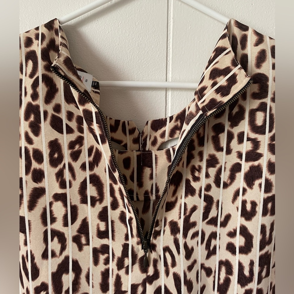 Cabi Leopard / Cheetah Print Blouse Top - Picture 10 of 11